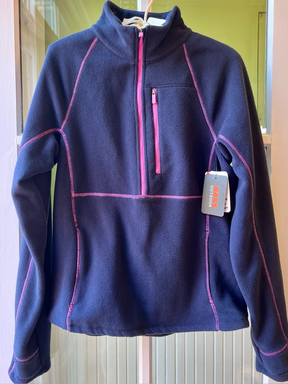 NWT Bass Half Zip Jacket Navy Blue with Pink Accents, Kangaroo Pocket Thumbholes